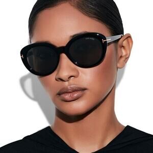 New, TOM FORD Lily-02 Sunglasses TF1009 01A Authentic